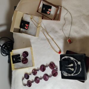 5 New Jewelry Sets in Boxes
